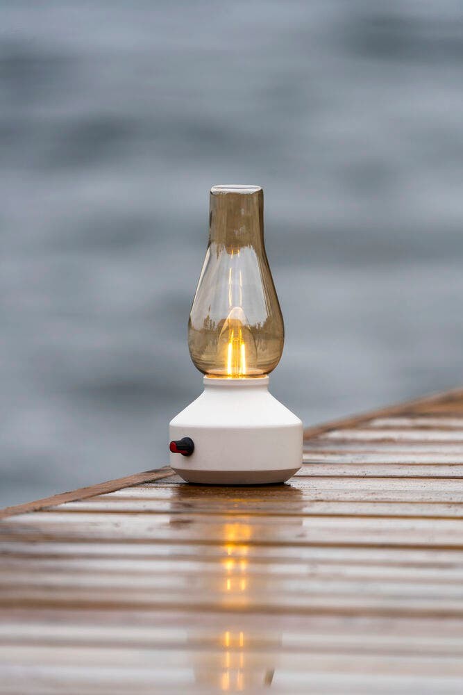 Nostalgische Tischlampe Tabbie Weiße wiederaufladbare Weiße KonstSmide 7318300030324