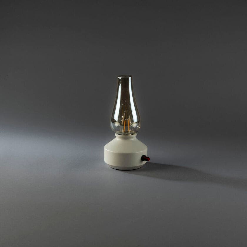 Nostalgische Tischlampe Tabbie Weiße wiederaufladbare Weiße KonstSmide 7318300030324