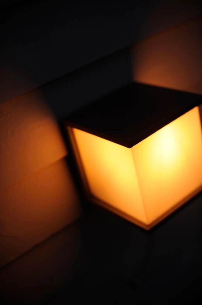 Quadratische Wandleuchte Box Cube Anthrazit Lutec 4250294303080