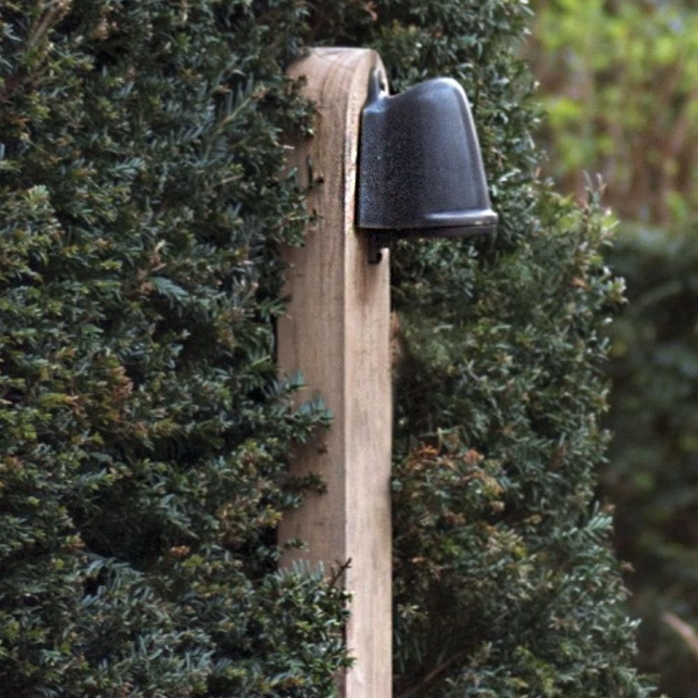 Ländliche Gartenspot Balume Pole auf Holzmast Authentage 8716803505070