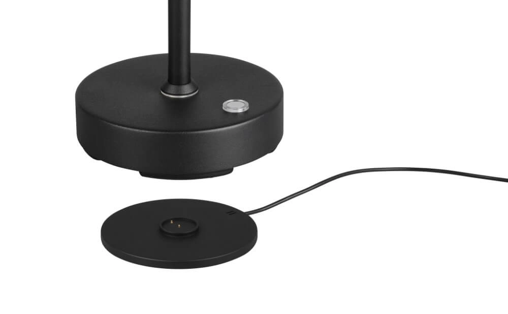 Schwarze Schreibtischlampe Moreno wiederaufladbar Trio 4017807617993