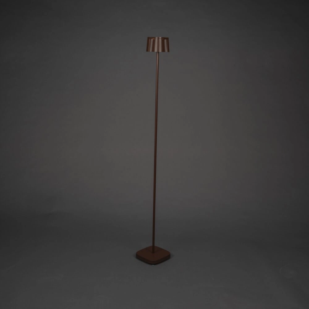 Rostbraune Stehlampe Nice für draußen KonstSmide 7318307831979