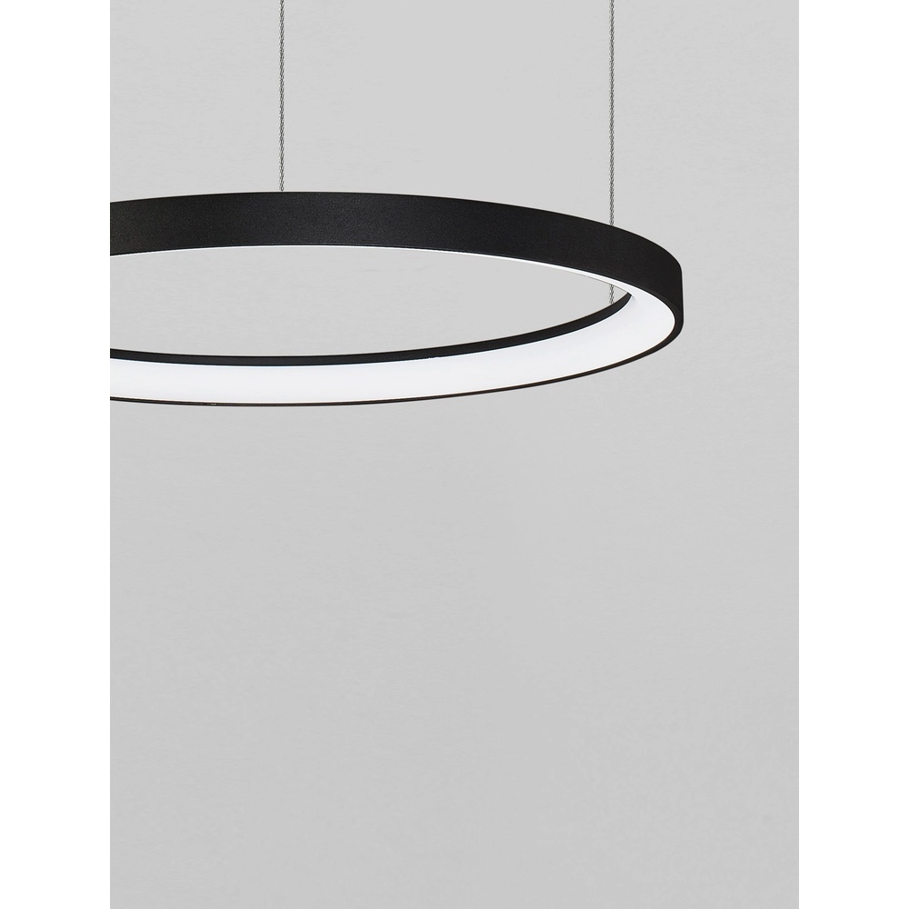 Design-Pendelleuchte Pertino schwarz Ø 48cm 2700K Lyora 5212017446039