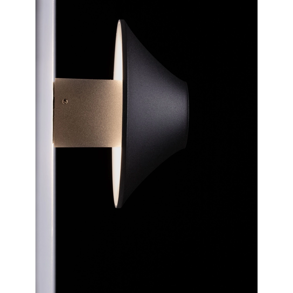 Design-Wandleuchte Alux schwarz Lyora 5212017478580