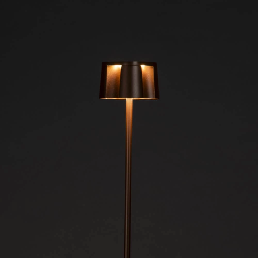 Rostbraune Stehlampe Nice für draußen KonstSmide 7318307831979
