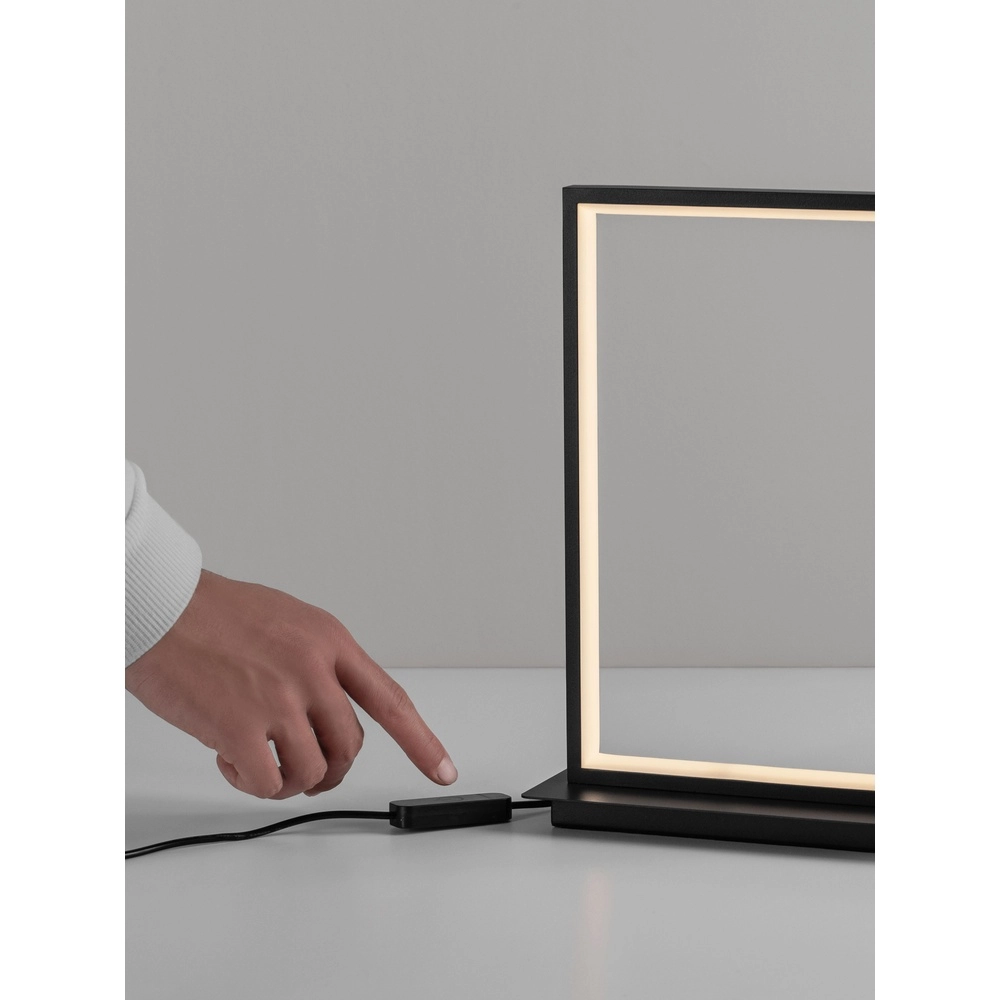 Tischlampe Alis Design Schwarz Lyora 5212017468703