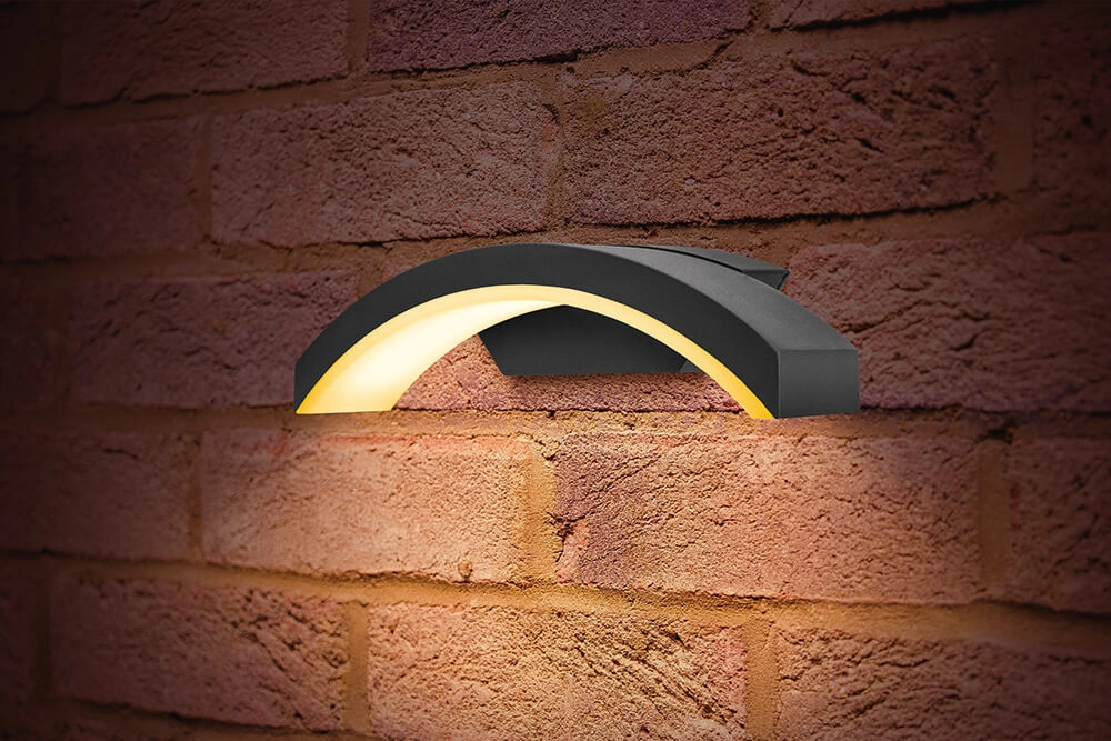 Design-Außenlampe Curve Anthrazit Lyora 5055788232605