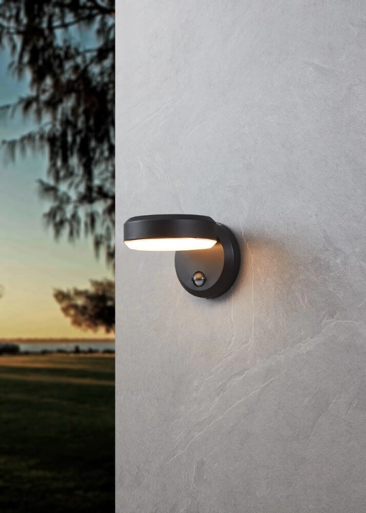 LED-Außenleuchte mit Sensor Fornaci Eglo 9008606261727