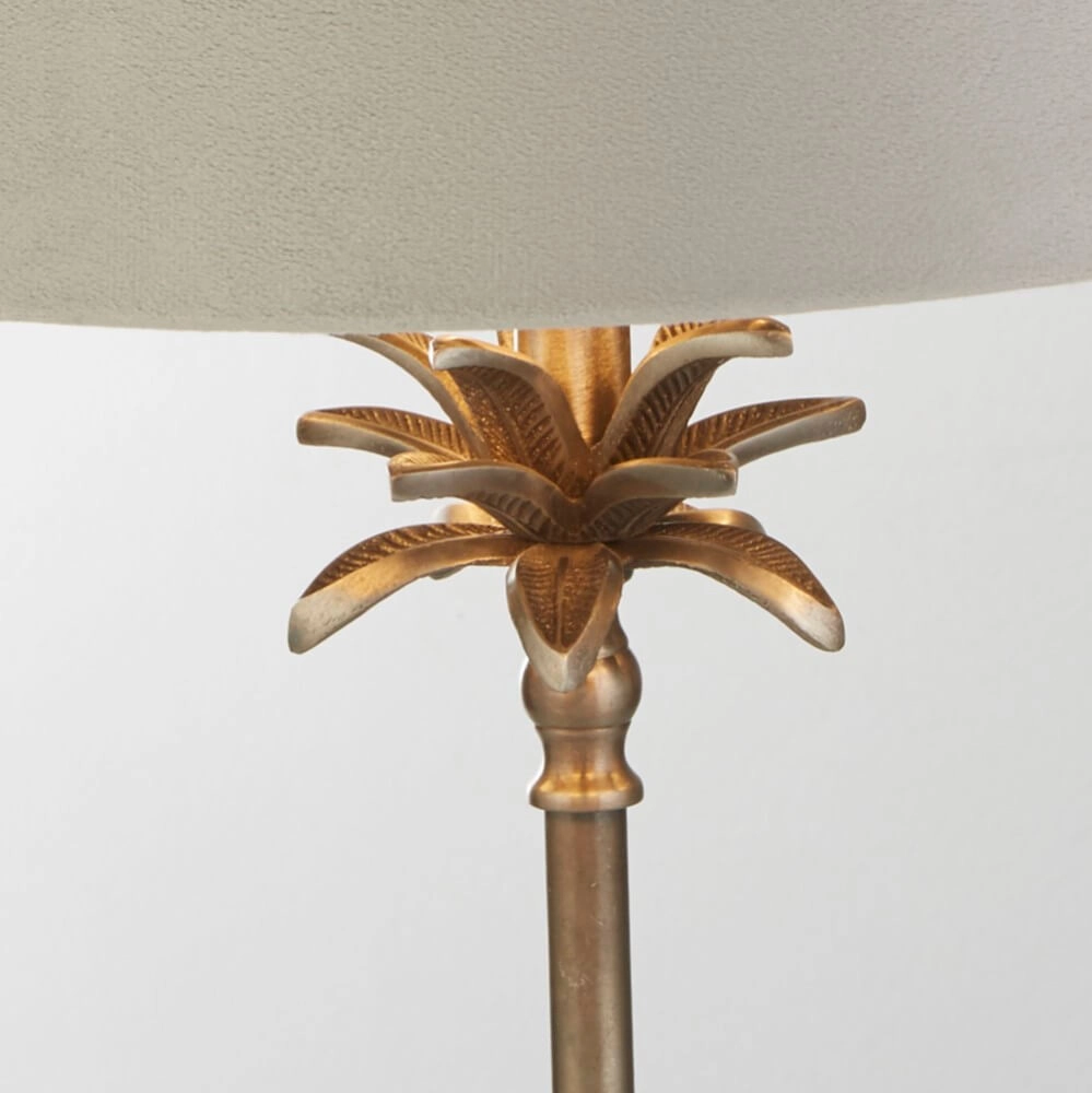 Tischlampe Palm Gold mit grauem Farbton Searchlight 5053423257471