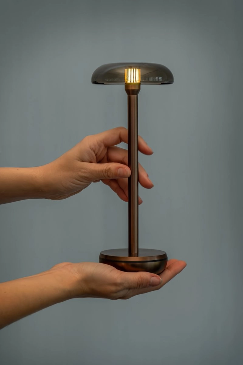 Air Bronze - Smoked Wiederaufladbare Tischlampe Humble 8721154302452