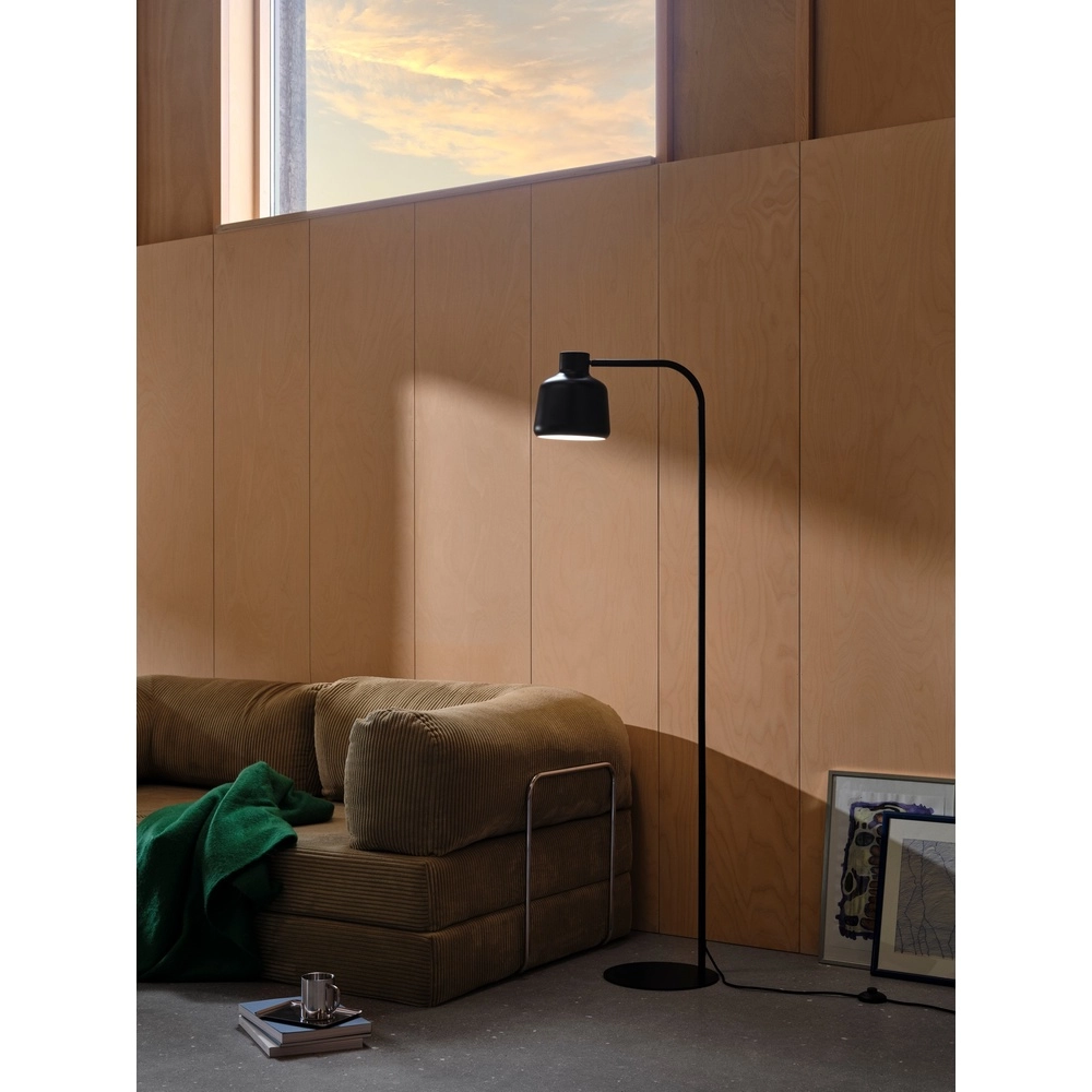 Schwarze Stehlampe Louella  Nordlux 5704924027086