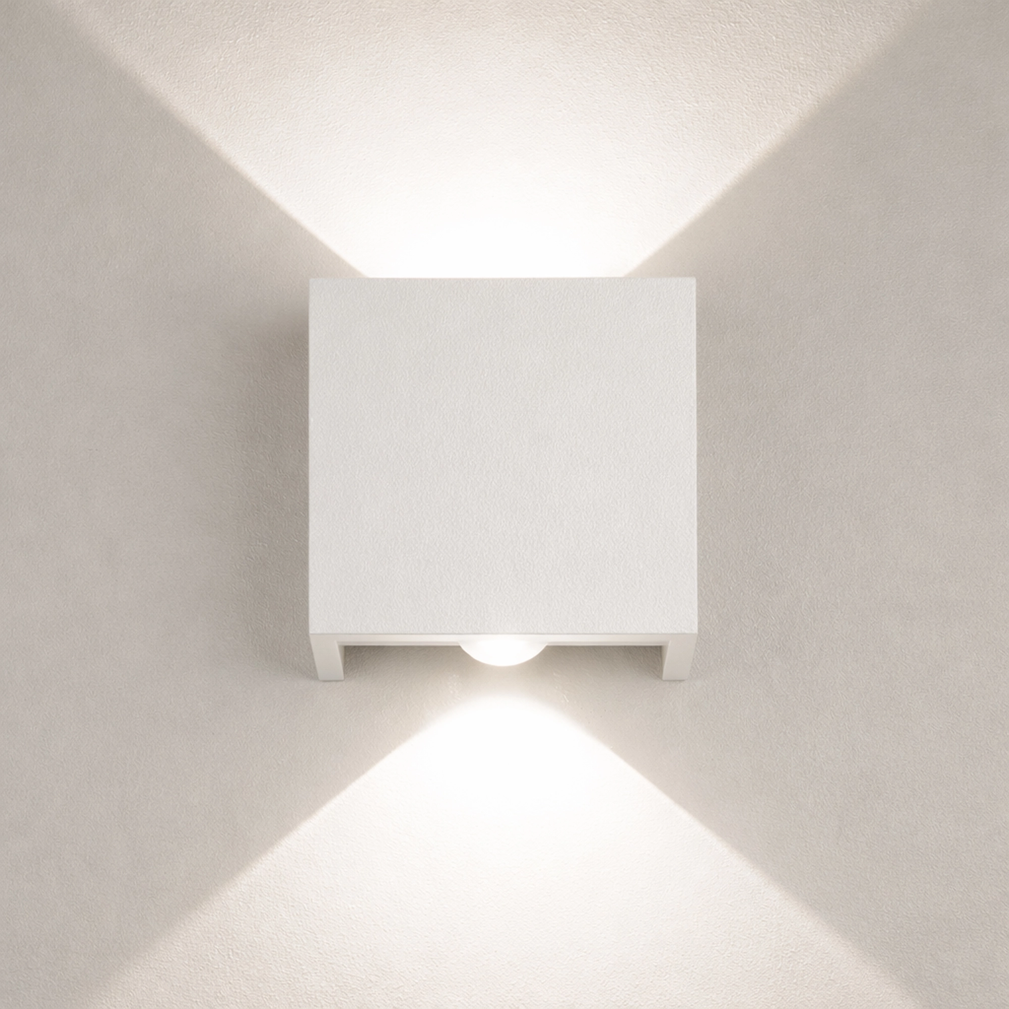 Design-Wandlampe Sloane Weiß Lyora 5053423317397