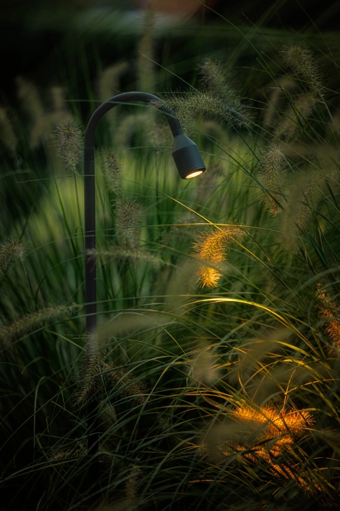 Schwarze Gartenlampe Xible Hi 90 cm Lightpro 8719979285043
