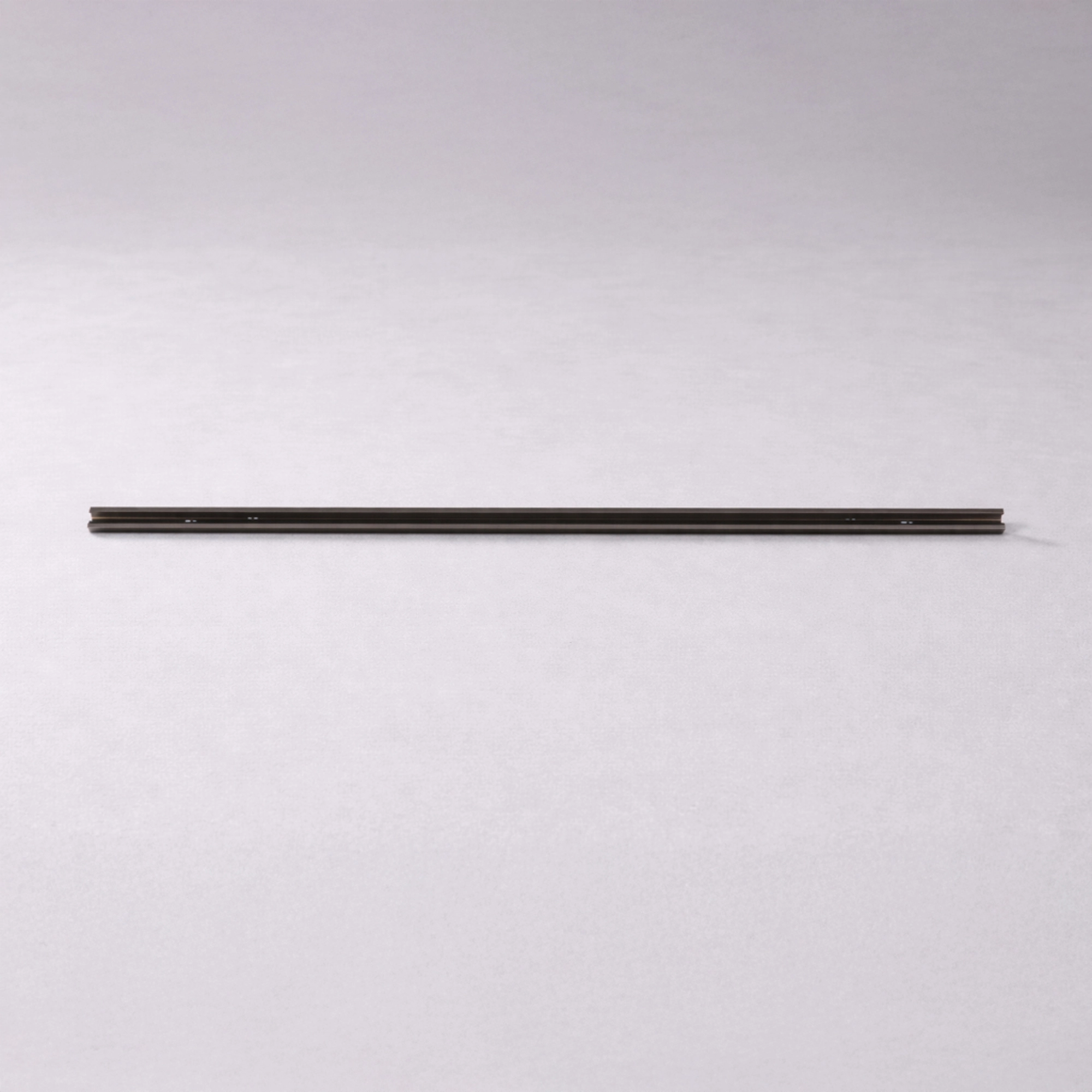 2-Meter-Schiene TraQ Bronze
