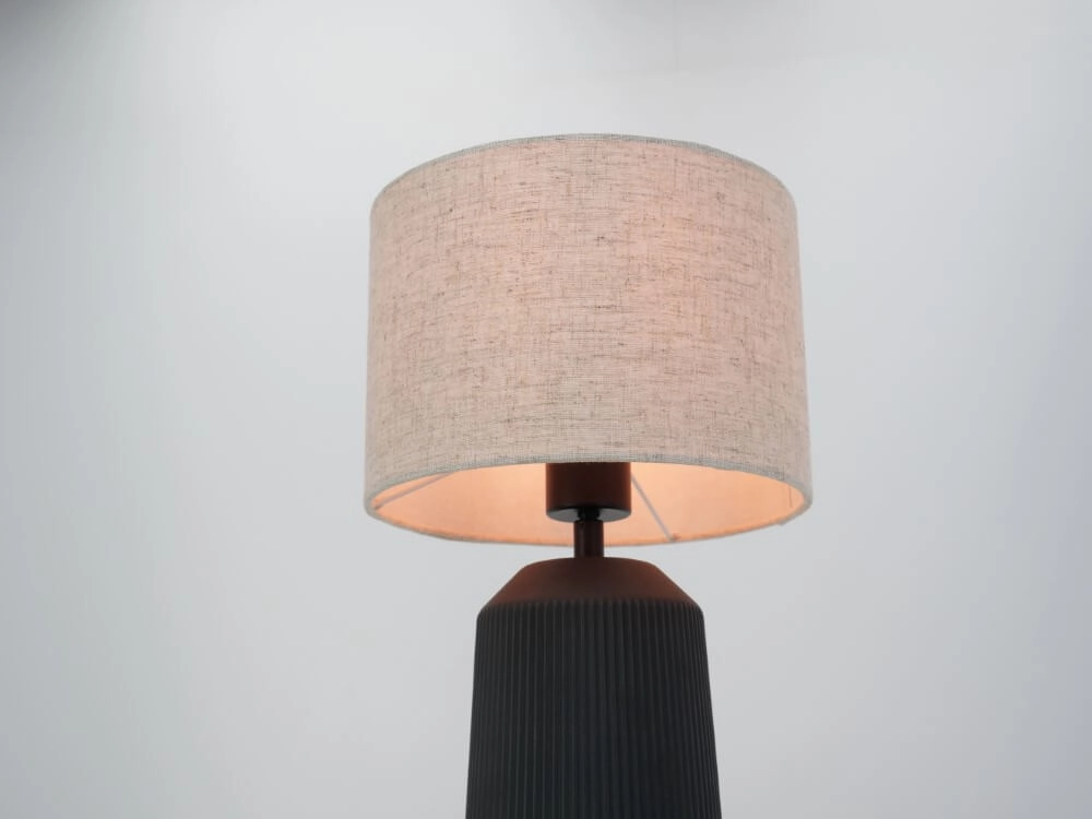 Ländliche Tischlampe Capalbio Eglo 9008606274017