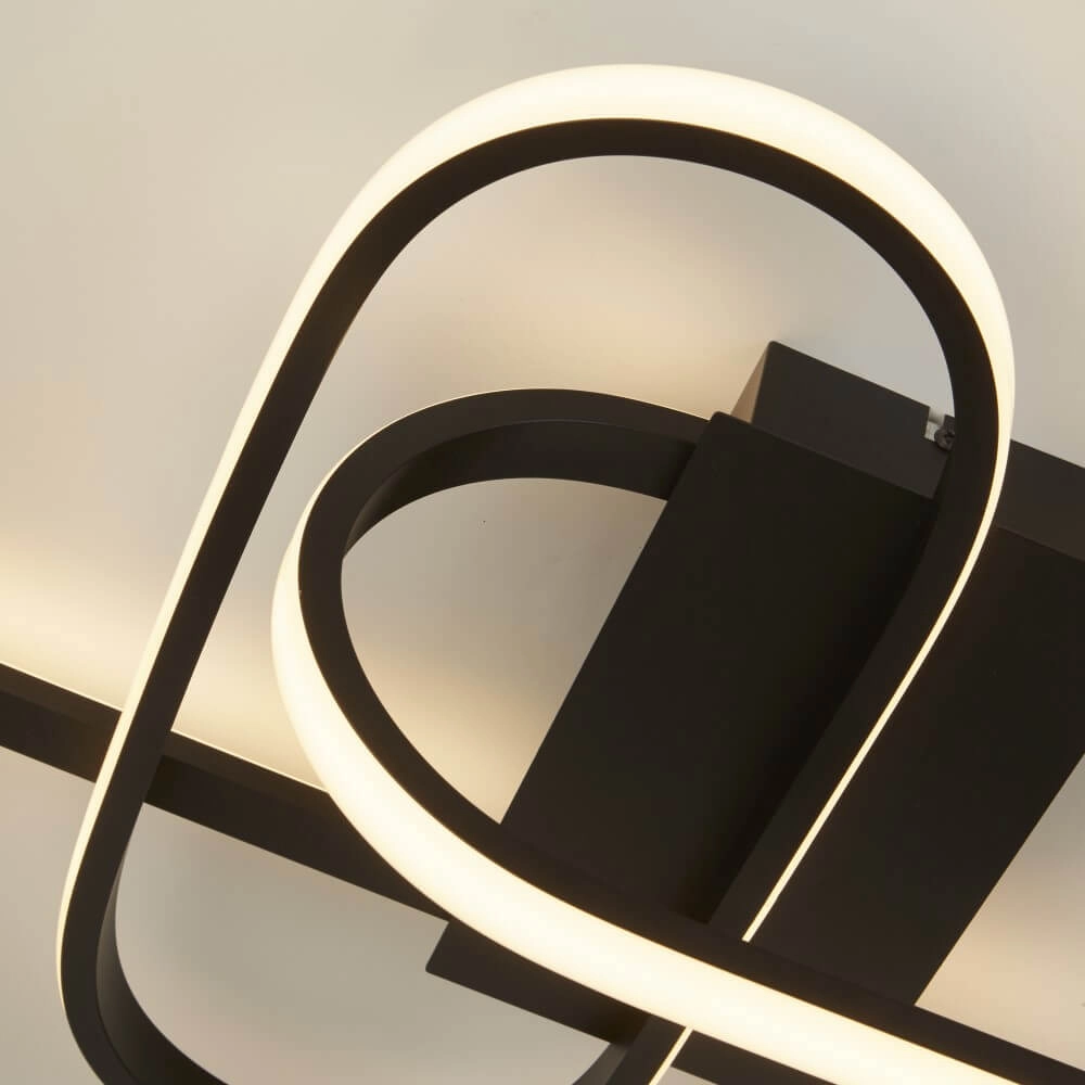 Schlichte schwarze Deckenlampe Clip Searchlight 5053423227405