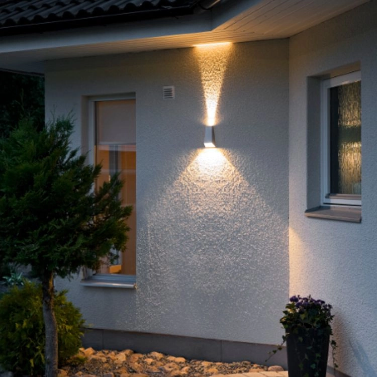 LED-Wandleuchte Imola Square Oben - silbergrau nach oben KonstSmide 7318307911312