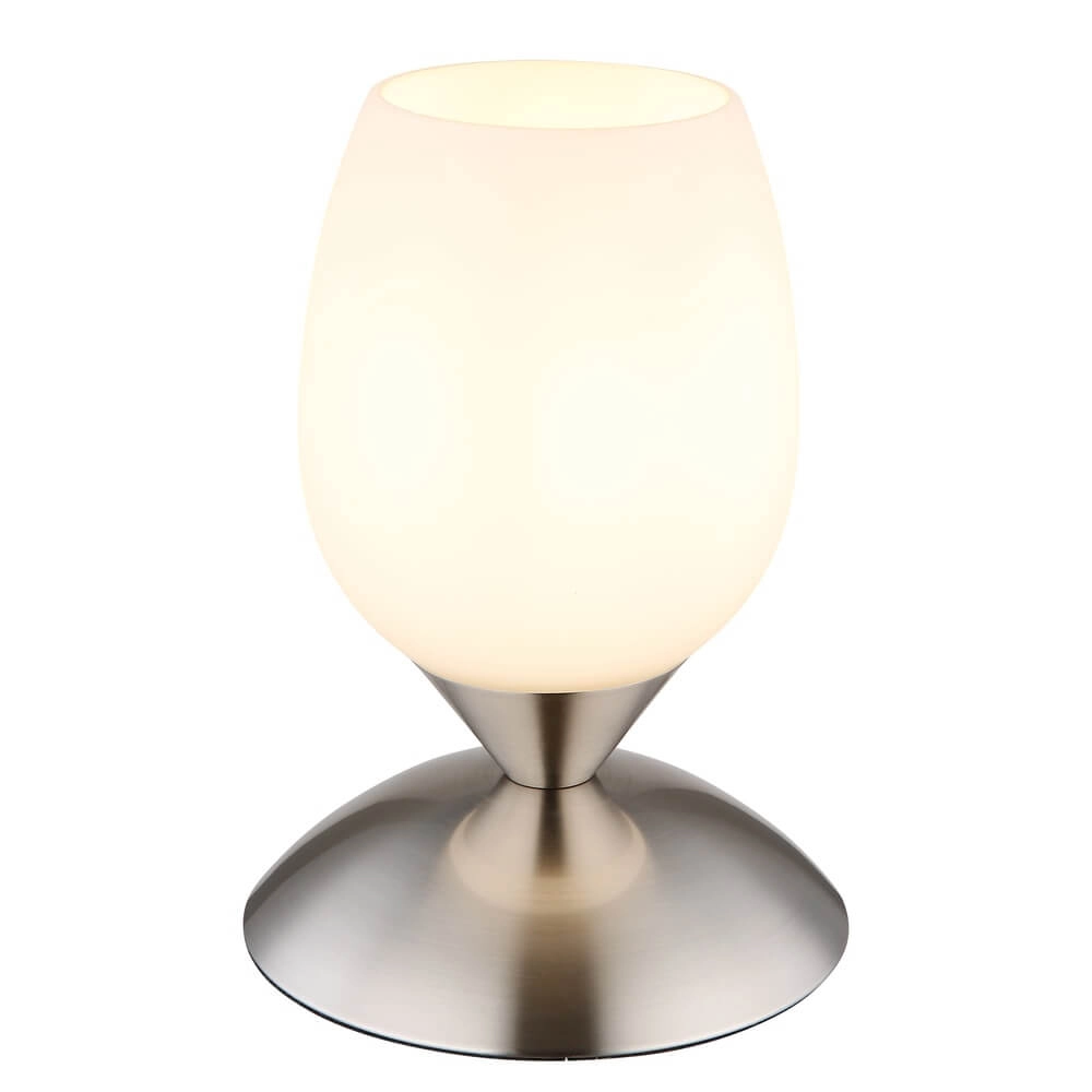 Tischlampe Kuwaita Nickel mit weißem Glas
