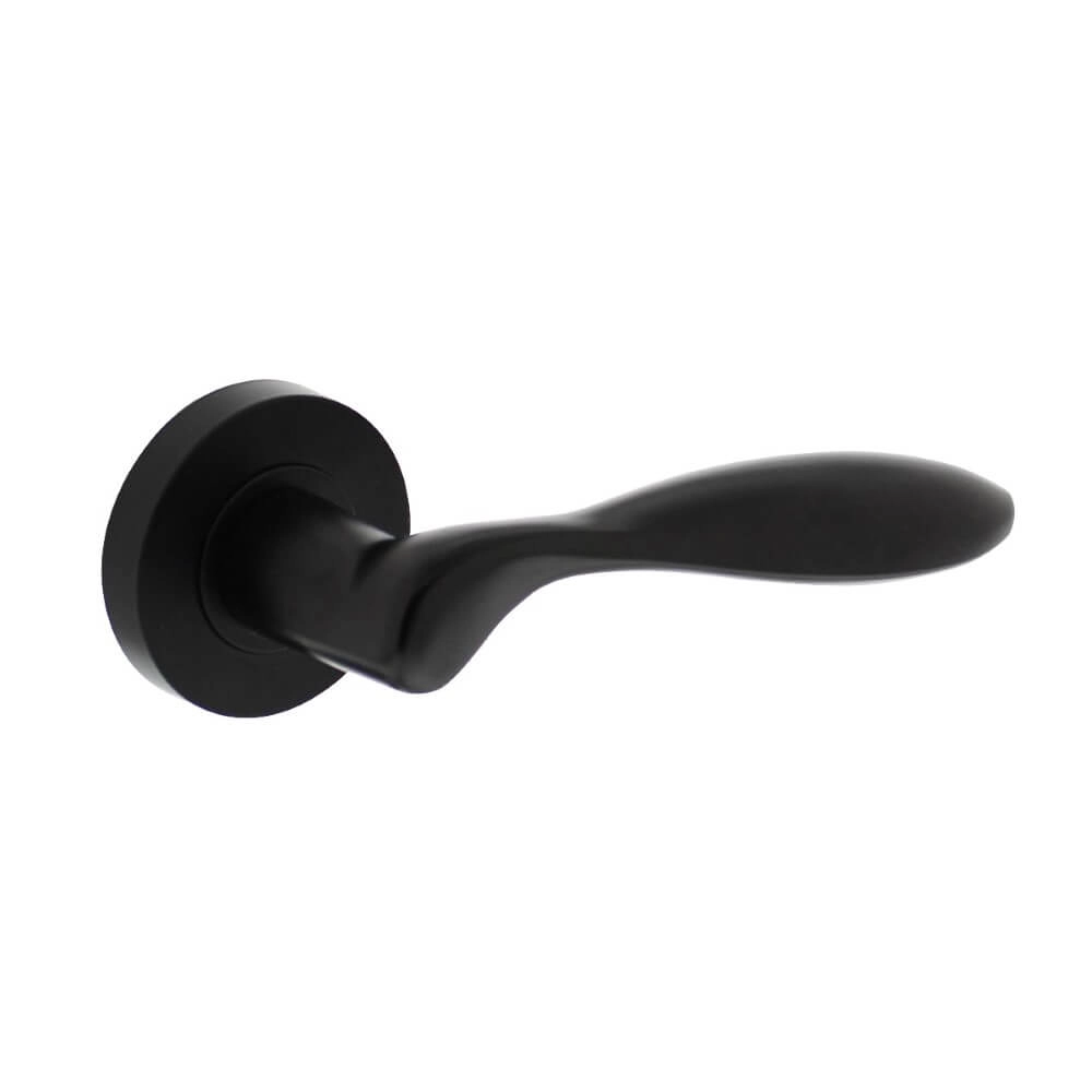 Geformter Türgriff George auf Rosette schwarz Intersteel 8714186470664