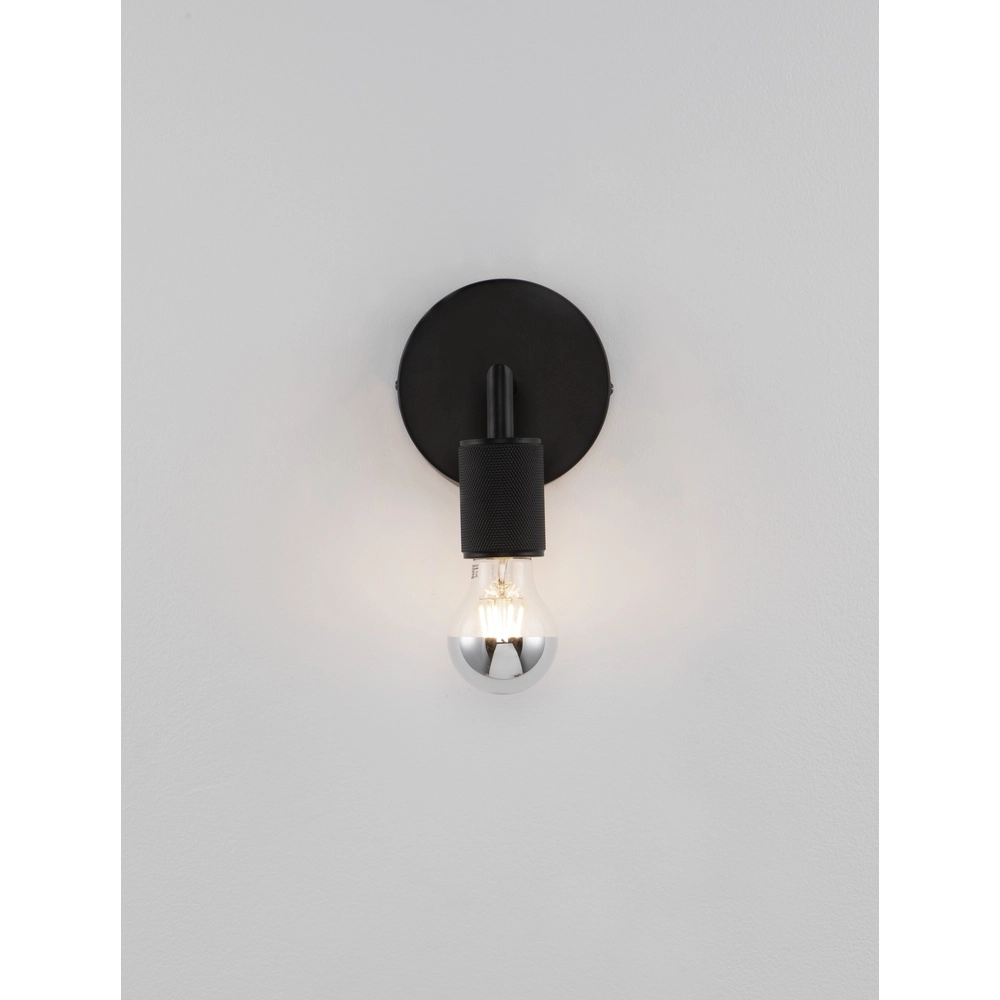 Minimalistische Wandleuchte Royal schwarz Lyora 5212017436023