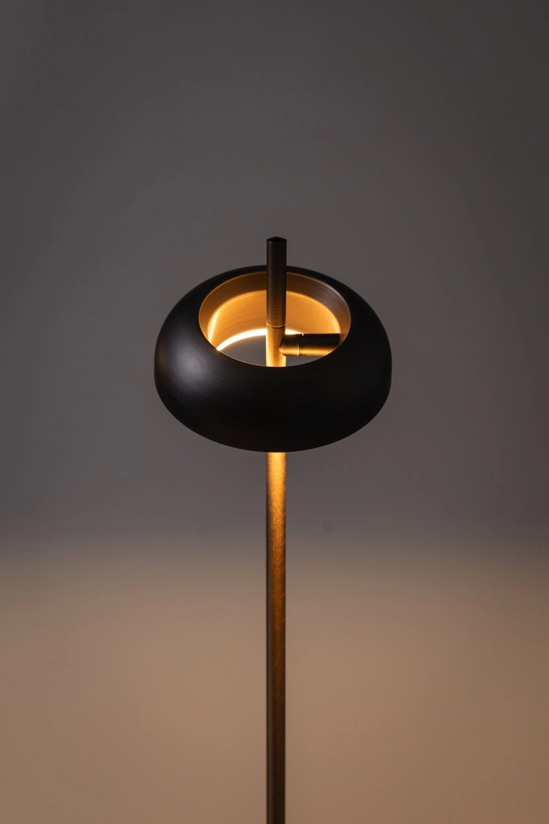 LED-Stehlampe Maureen Nickel Black ETH 8720195310891