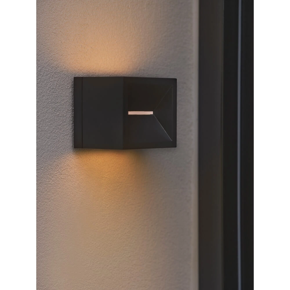 Quadratische Wandleuchte Rivo schwarz Nordlux 5704924023521