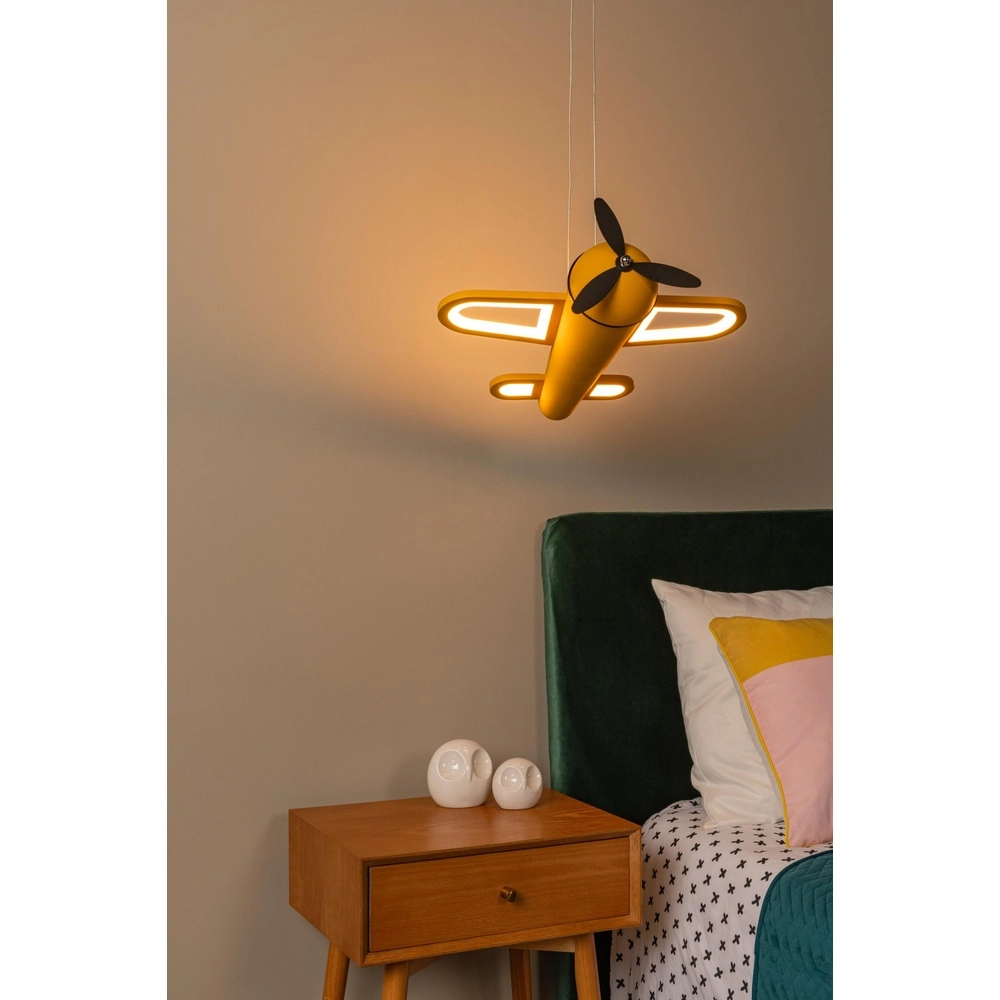 Pendellampe im Kinderzimmer Fokker Flugzeuggelb