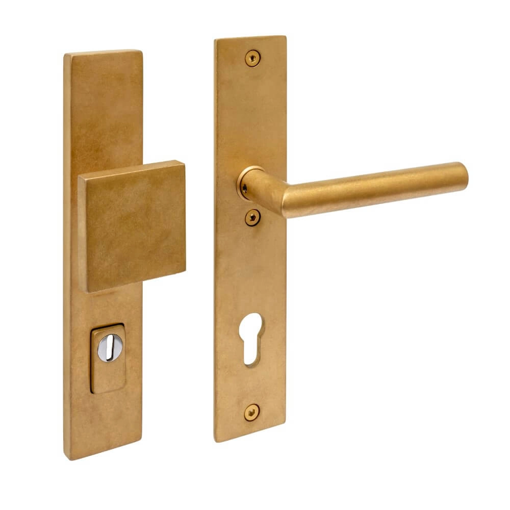 Haustürbeschläge Jura PC 92mm Messing getrommelt