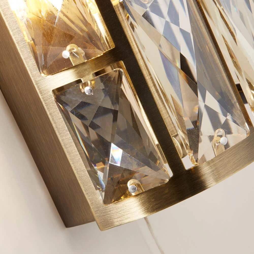 Klassische Wandleuchte Bijou Gold Searchlight 5053423242040