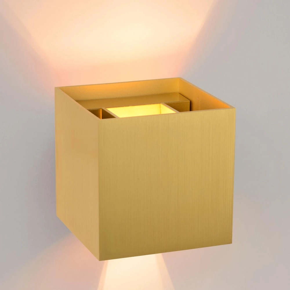 Quadratischer Wandscheinwerfer Xio 2700K Gold Lucide 5411212092441