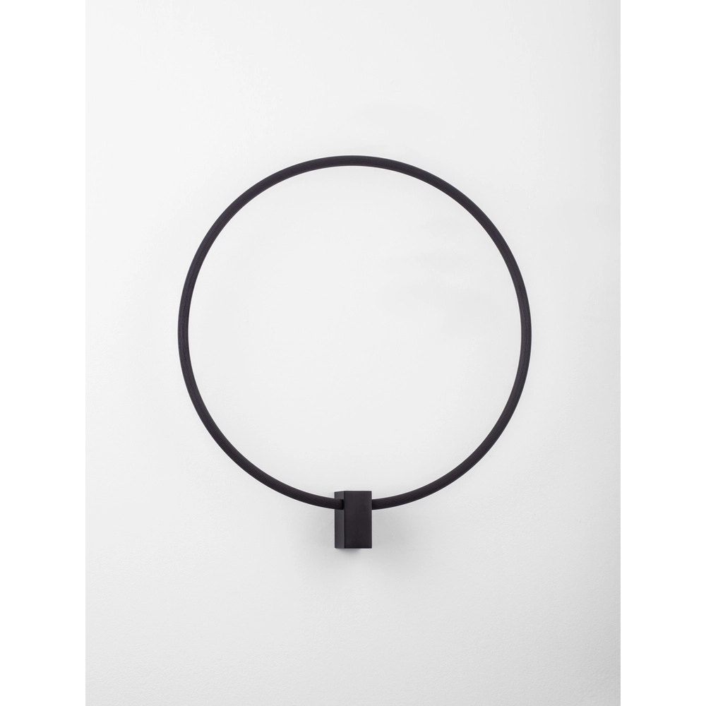 Runde Wandleuchte Cercio schwarz Lyora 5212017473677