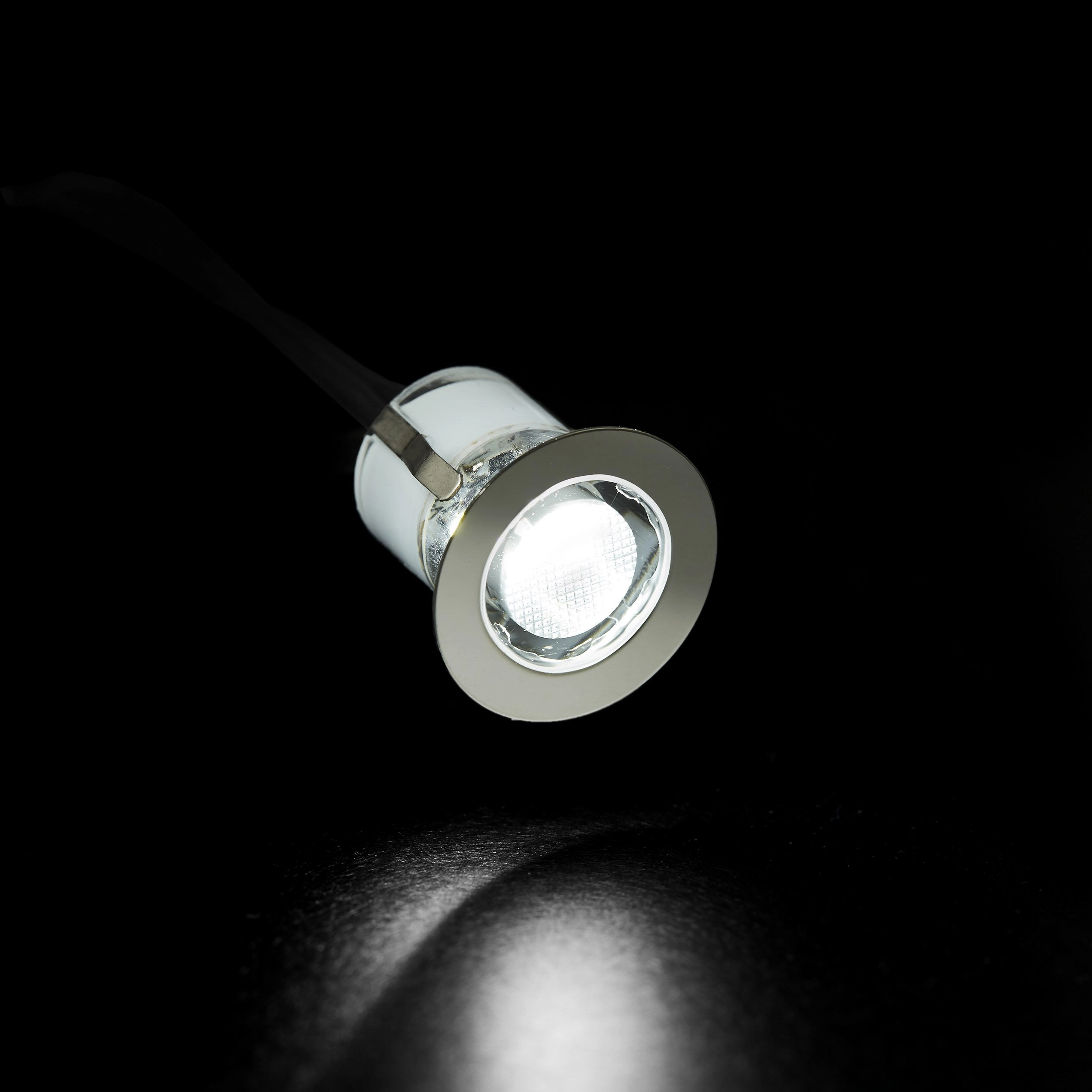 Globuslampe Cosa 30 6500K Brilliant 4004353047398