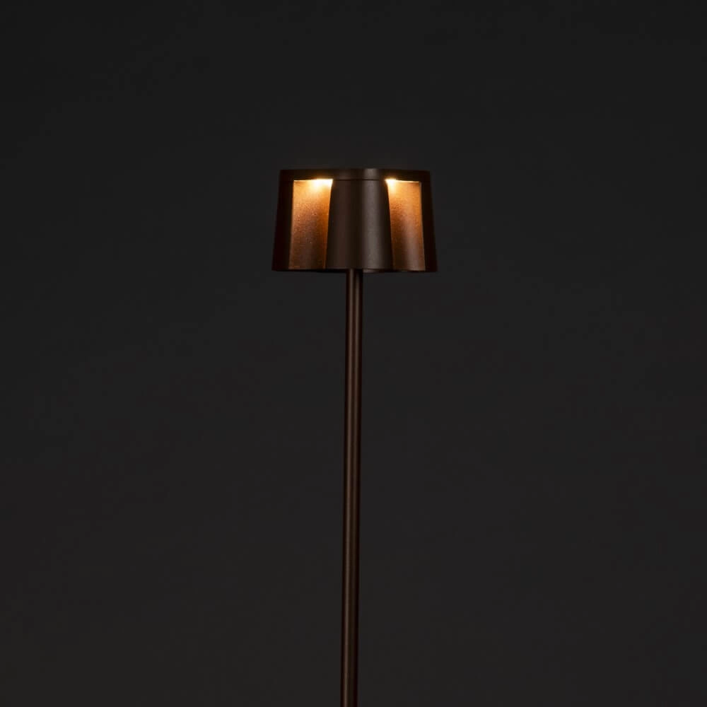 Rostbraune Stehlampe Nice für draußen KonstSmide 7318307831979