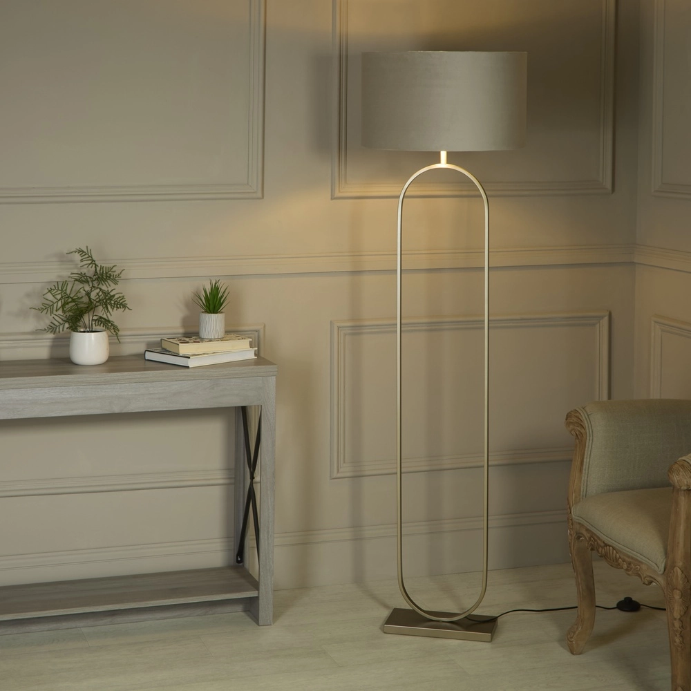 Stehlampe Modish Bronze mit Taupe-Schirm Searchlight 5053423307664