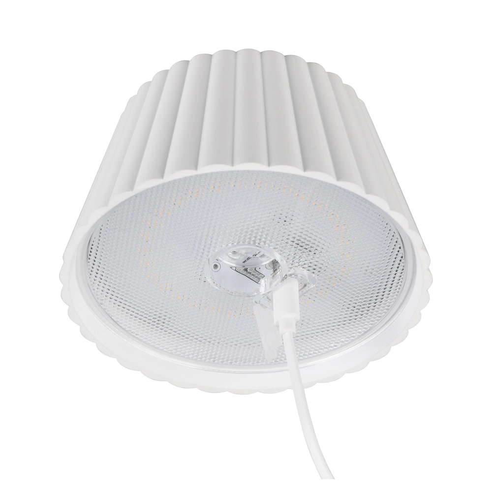 Stehlampe Suarez weiß Trio 4017807601749
