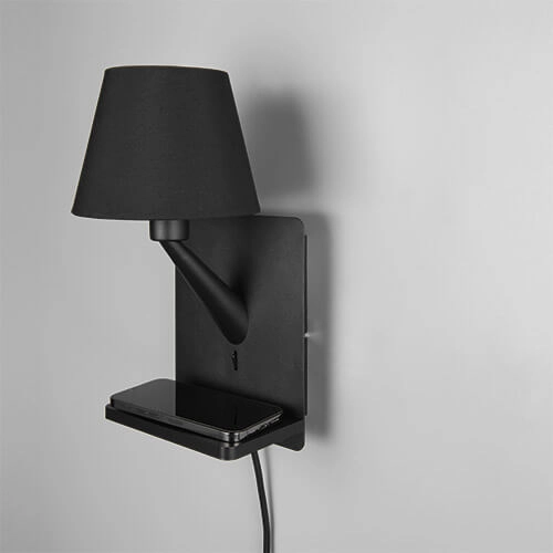 Schlankes Nachtlicht Comfort schwarz - mit USB Trio 4017807614763