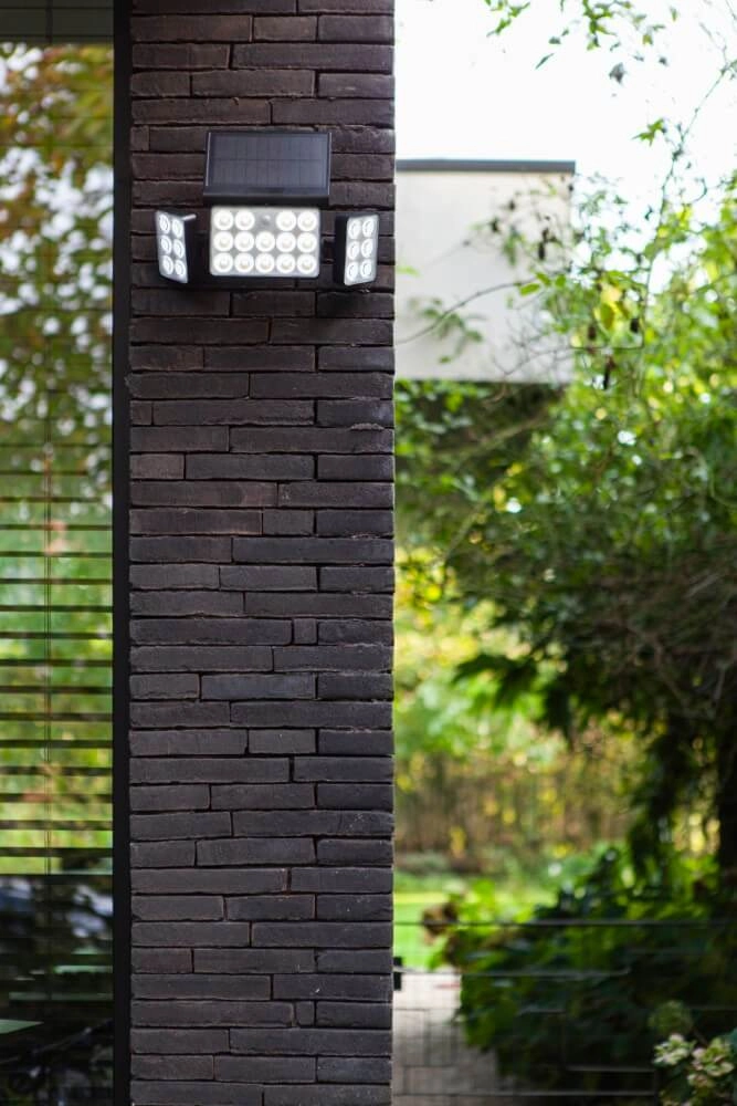Black wall lamp Tuda solar 3 Lutec 6939412013633