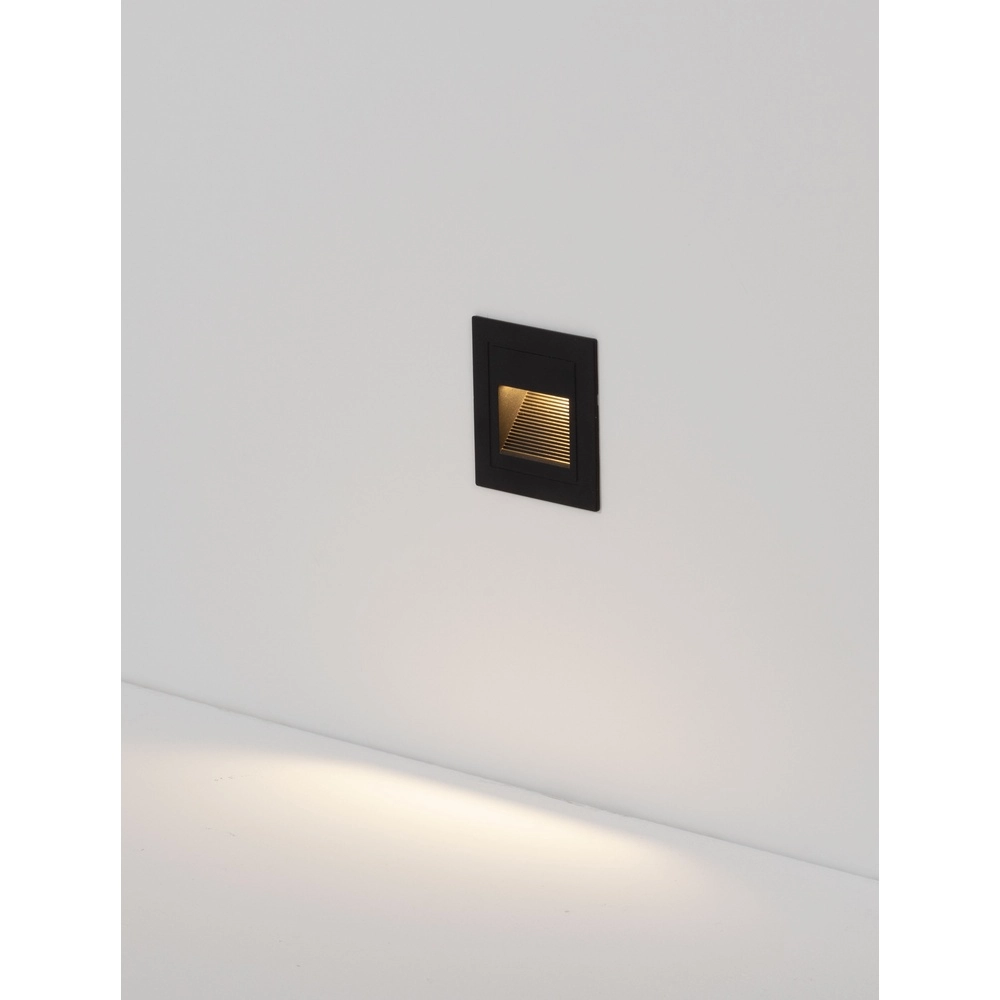 Quadratische Einbauleuchte Mono schwarz Lyora 5212017471895