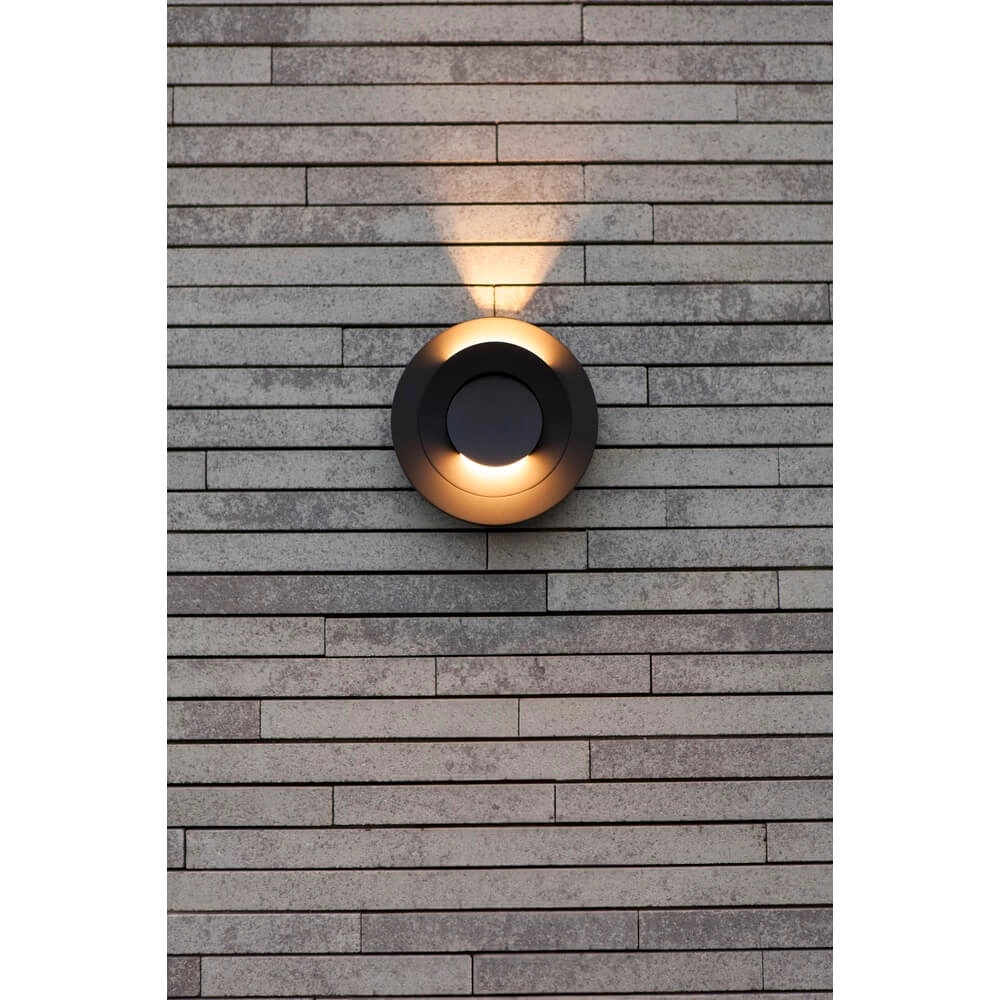 Verstellbare LED-Außenleuchte Moov Lutec 6939412016436