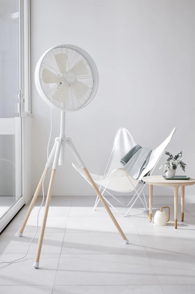 Stehender Ventilator Breeze Ø41cm weiß Beacon 9333509138105