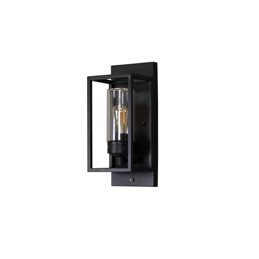 Schwarze Wandlampe Trani mit Dämmerungssensor KonstSmide 7318307353754