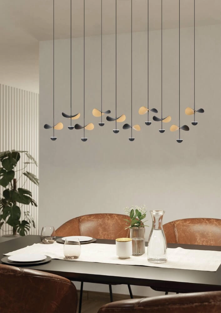 Ovale Hängelampe Dracera schwarz mit gold Stars of Light 9008606270569