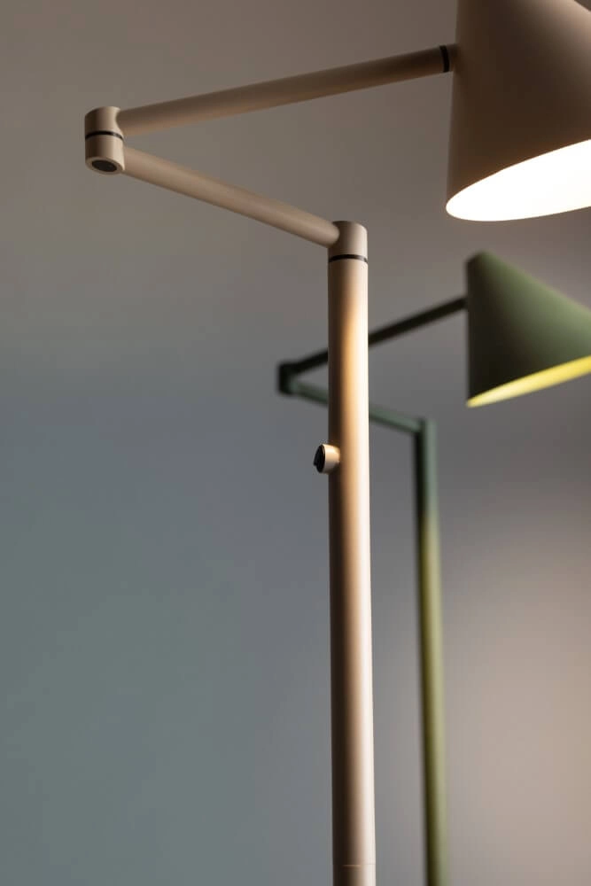 Stehlampe Marvis sandfarbenes Design ETH 8720195307051
