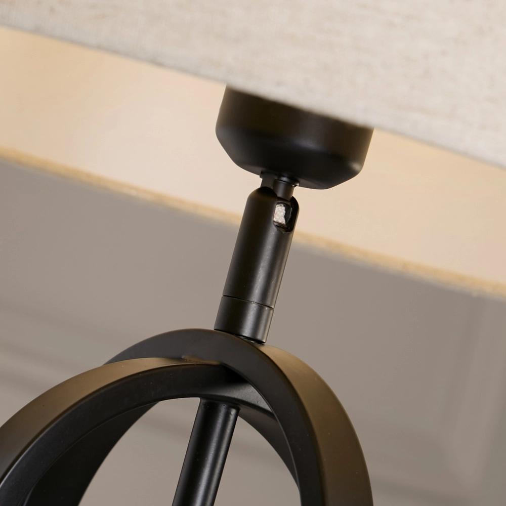 Tischlampe Chic schwarz mit Cremeton Searchlight 5053423305387