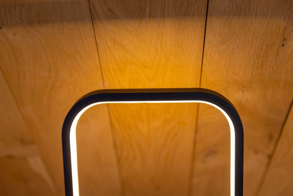 Design-LED-Stehleuchte Avenue ETH 8720195304791