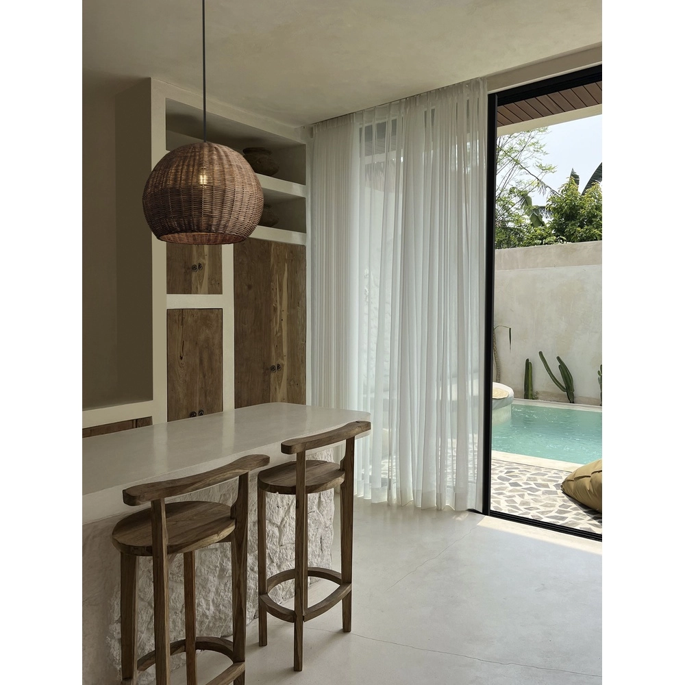 Pendellampe Rielo Schwarz mit Rattan