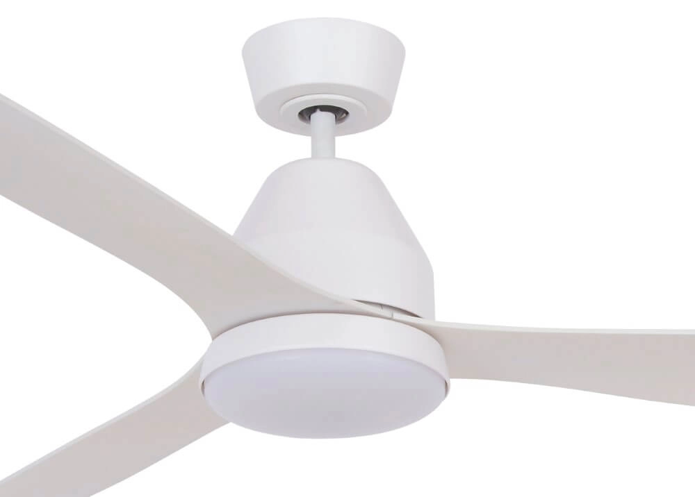 Deckenventilator aus Holz mit Lampe Whitehaven Ø 143cm IP55 Beacon 9333509136460