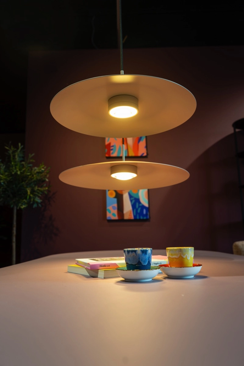 Elegante Pendellampe Sanne Ø 40cm – Sand ETH 8720195311010