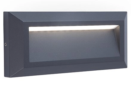 Wandlampe Helena scheint herab