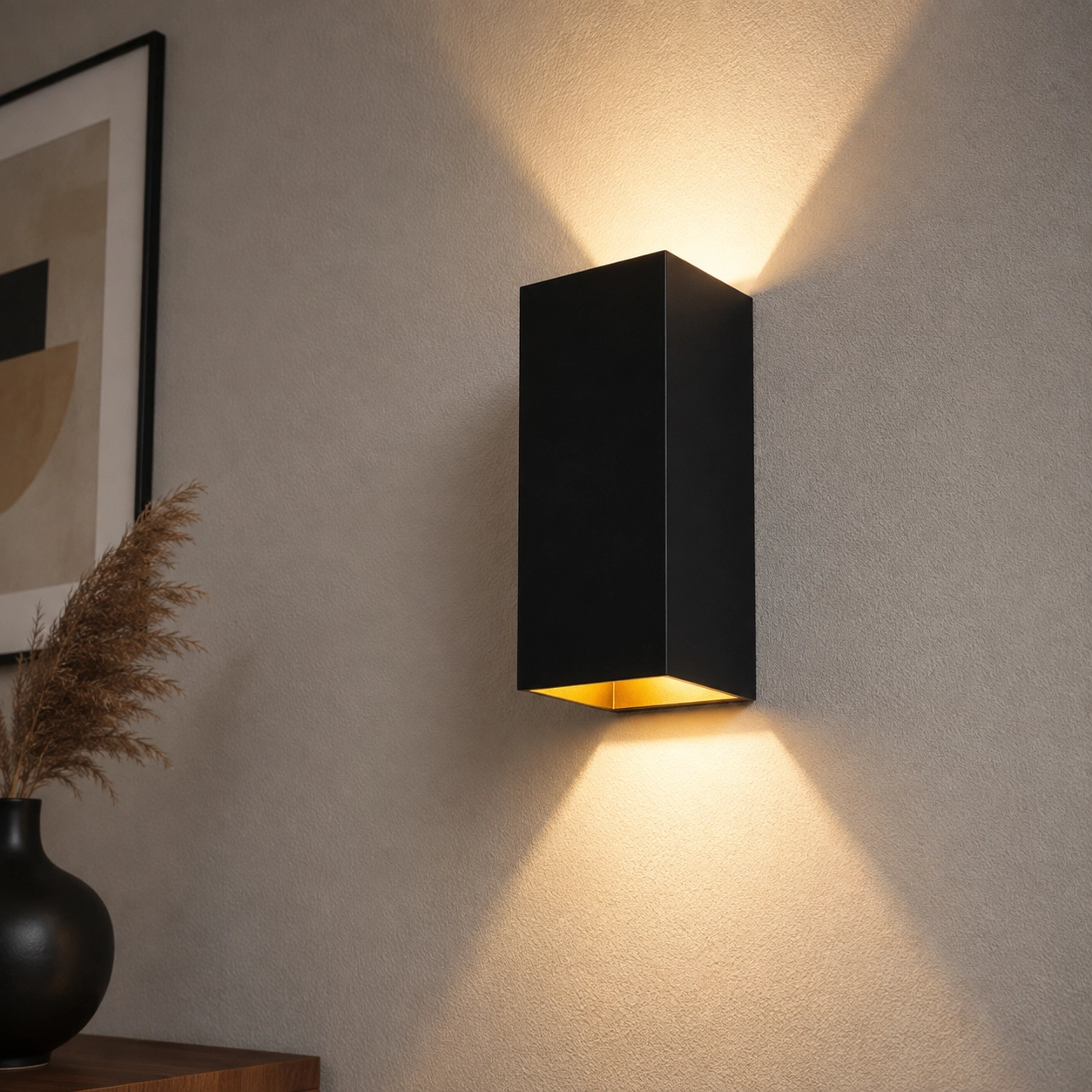 Schlanke Wandleuchte Dante XL schwarz mit gold